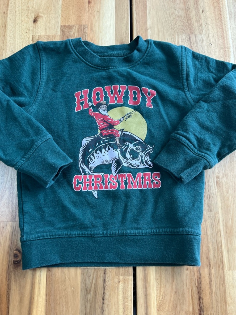 Bass Pro Shops Kids Howdy Christmas Sweatshirt Fishing Santa Size 4T